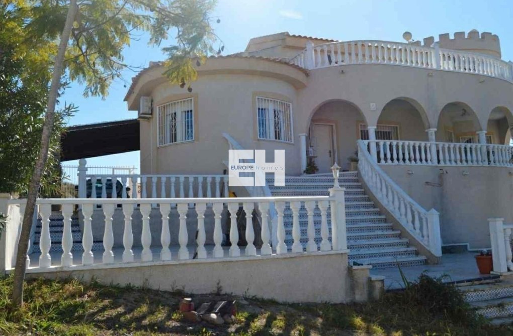Segunda mano - villa - Rojales - La Marquesa
