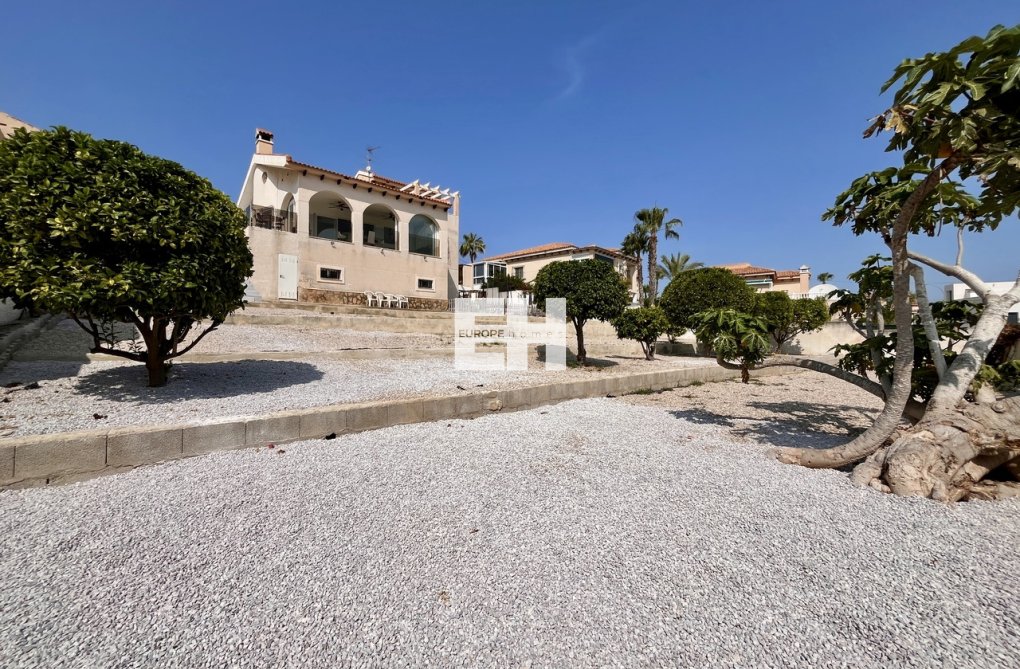 Segunda mano - villa - San Miguel de Salinas - Inland