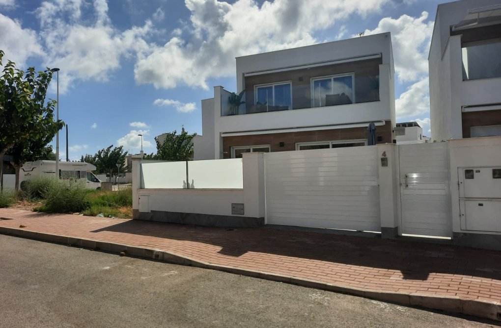 Segunda mano - villa - San Pedro del Pinatar - San Pedro del Pintar