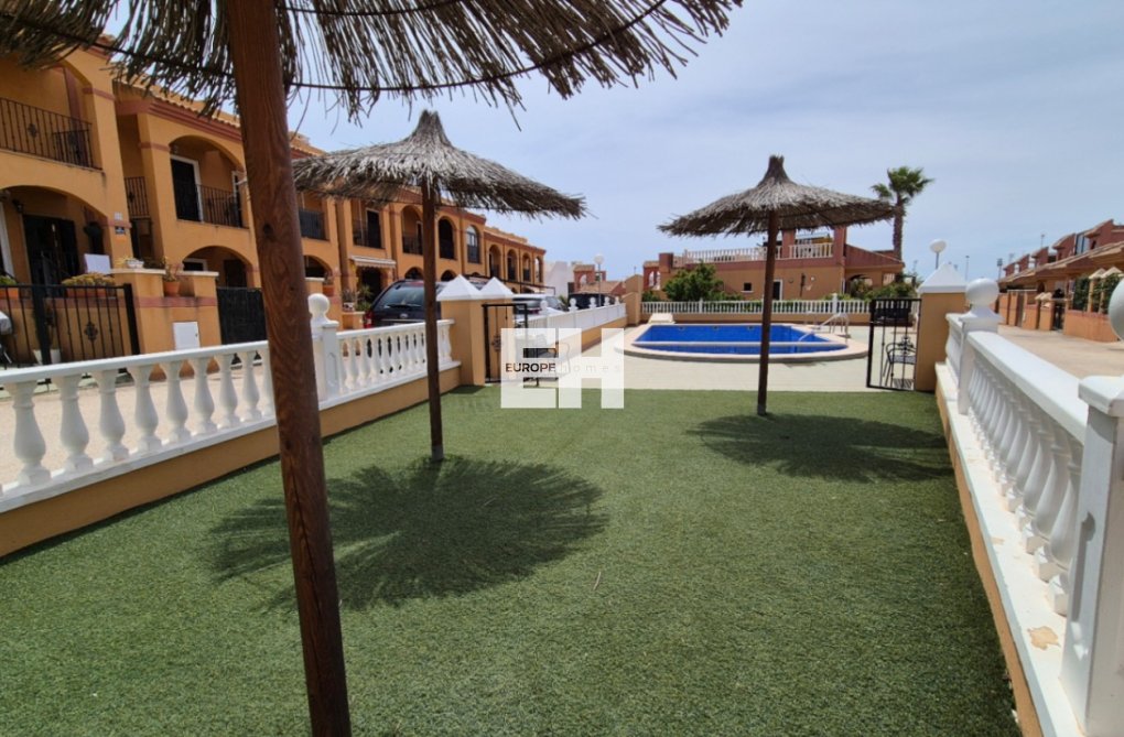 Segunda mano - villa - Torrevieja - Costa Blanca