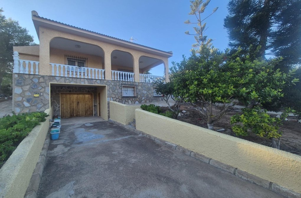 Segunda mano - villa - Torrevieja - Los Balcones - Los Altos Del Edén