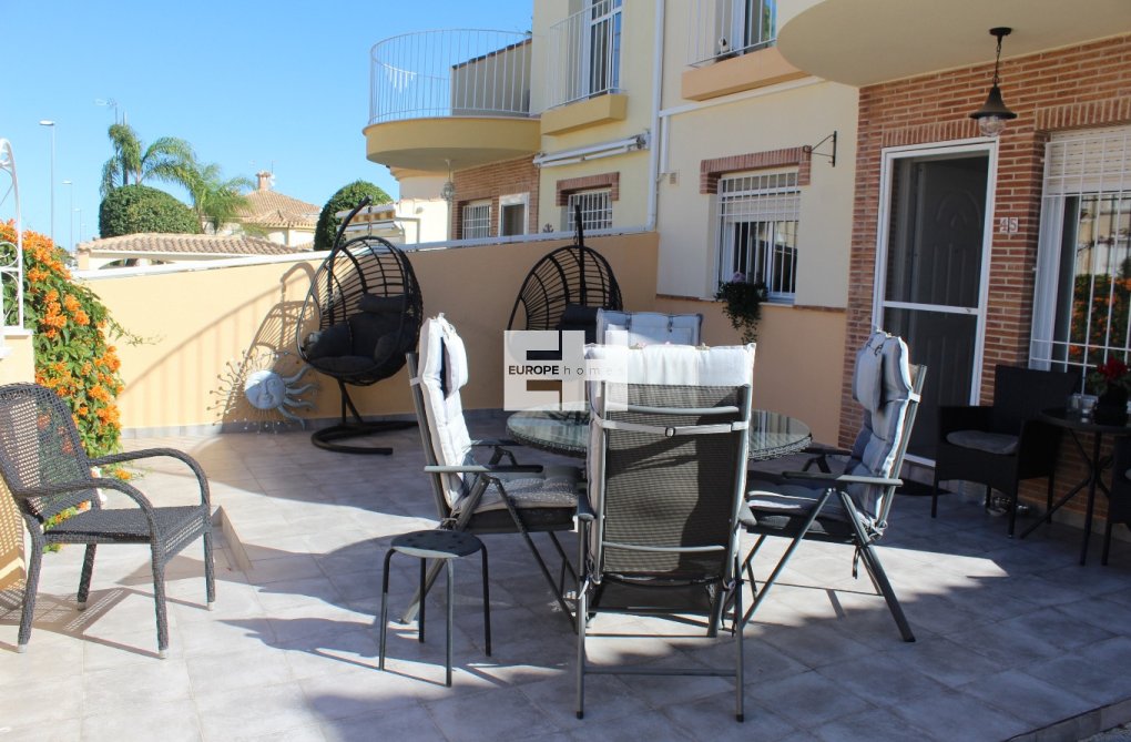 Segunda mano - villa - Villamartin - Costa Blanca