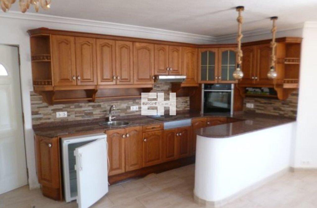 Segunda mano - villa - Villamartin - Costa Blanca