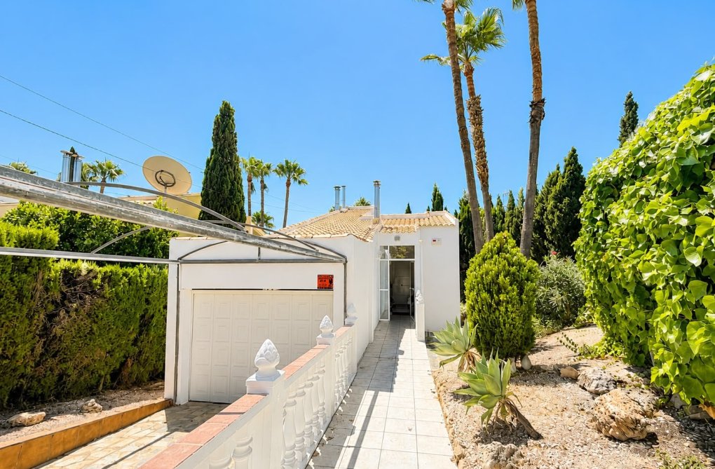 Segunda mano - villa - Villamartin - Costa Blanca