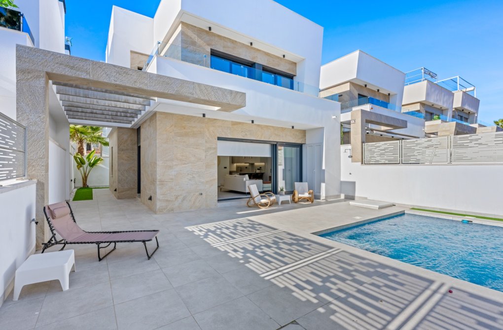 Segunda mano - villa - Villamartin - Costa Blanca