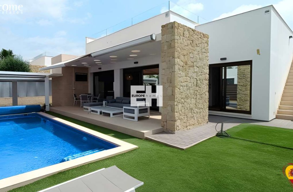 Segunda mano - villa - Vistabella Golf Entre Naranjos - Inland