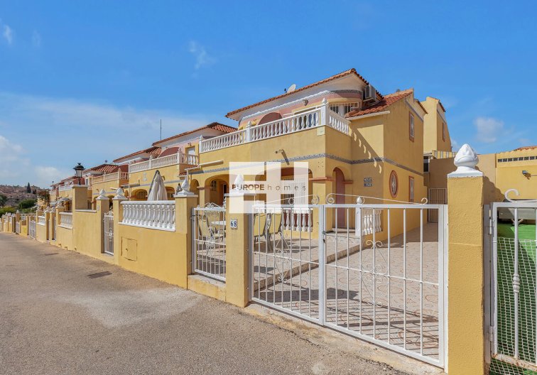 Semi Detached Penthouse - Herverkoop - Orihuela Costa - Costa Blanca