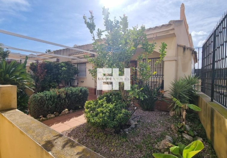 Semi Detached - Resale - Guardamar del Segura - Urbanizaciones