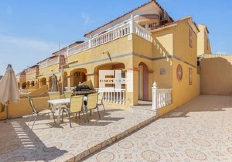 Semi Detached - Resale - Orihuela Costa - Orihuela Costa