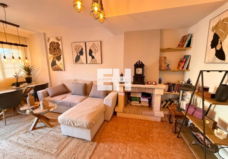 Semi Detached - Resale - Orihuela Costa - Villamartín