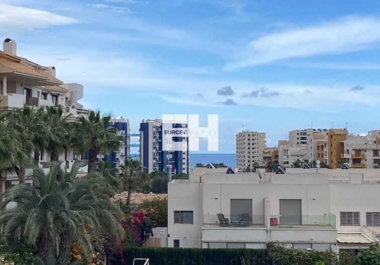 Semi Detached - Wiederverkauf - Orihuela Costa - Punta Prima