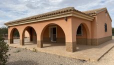 town house - Herverkoop - Fuente Álamo - EH-45456