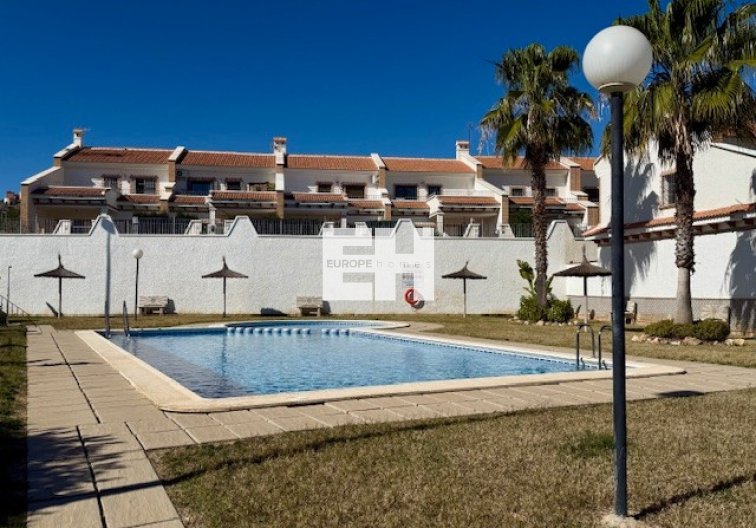 town house - Herverkoop - San Miguel de Salinas - Inland