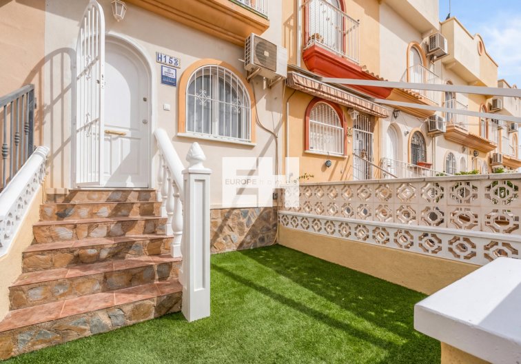 town house - Resale - Playa Flamenca - Costa Blanca