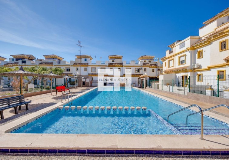 town house - Resale - Torrevieja - Aguas Nuevas