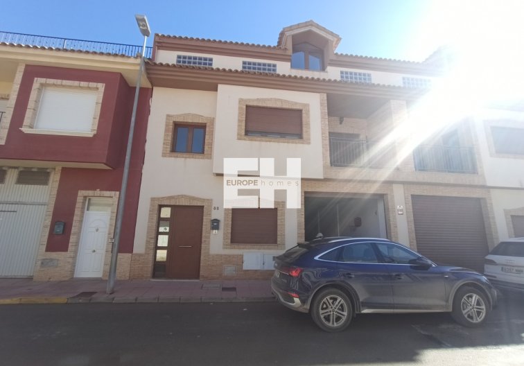 town house - Revente - Roldan - Inland