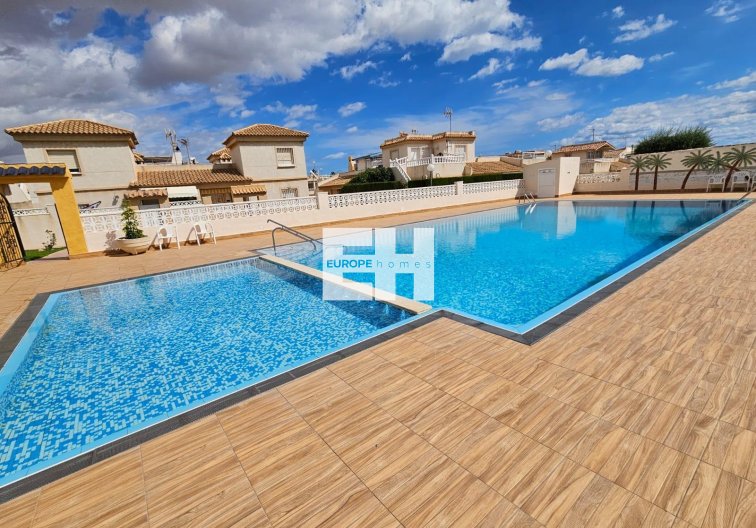 town house - Segunda mano - Torrevieja - Los Balcones - Los Altos Del Edén