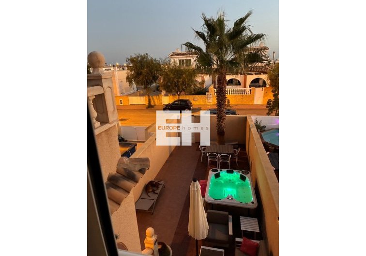 town house - Wiederverkauf - Avileses - Jerónimo Y Avileses