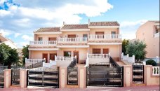 town house - Wiederverkauf - Los Altos - EH-38145