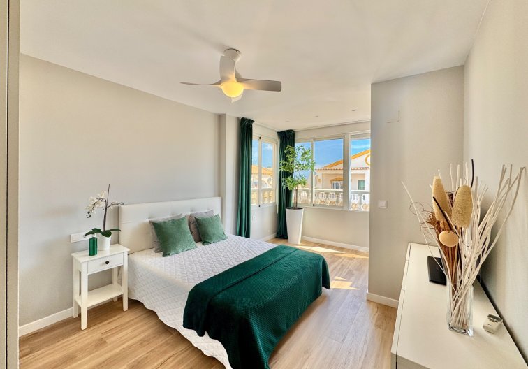 town house - Wiederverkauf - Orihuela Costa - Costa Blanca