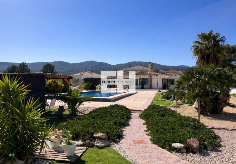 villa - Herverkoop - Castalla - Costa Blanca