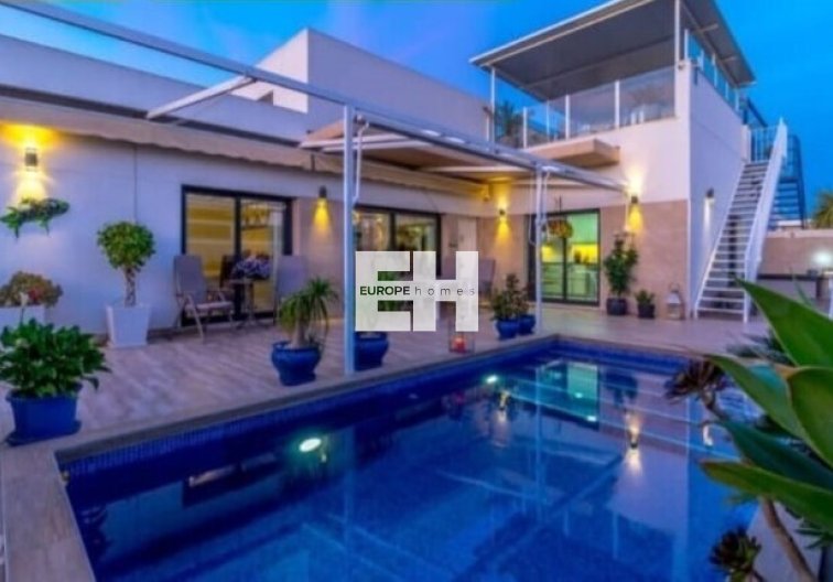 villa - Herverkoop - Daya Nueva - Costa Blanca