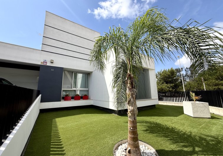 villa - Herverkoop - Dolores - Costa Blanca