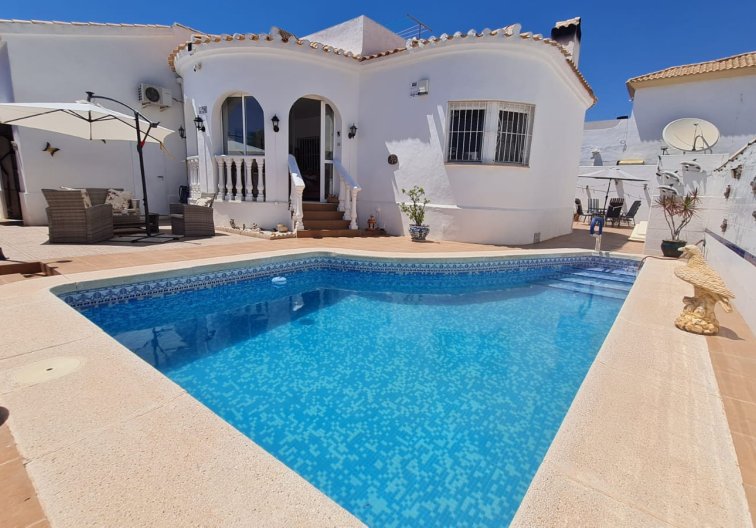 villa - Herverkoop - Orihuela Costa - Costa Blanca
