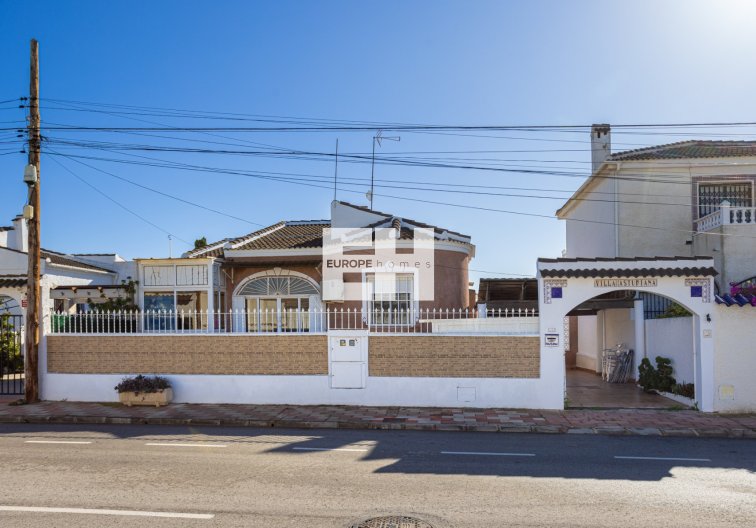 villa - Herverkoop - Torrevieja - Costa Blanca