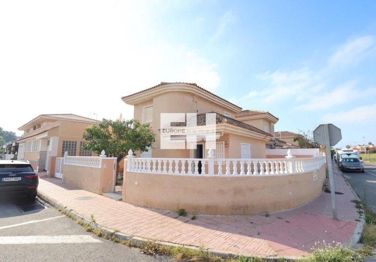 villa - Herverkoop - Torrevieja - Costa Blanca
