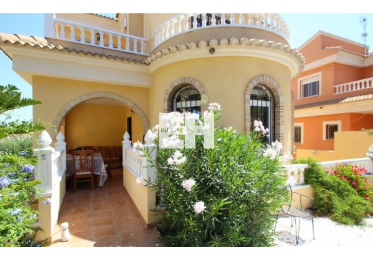 villa - Herverkoop - Villamartin - Costa Blanca