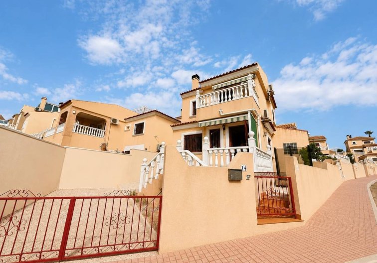 villa - Herverkoop - Villamartin - Costa Blanca