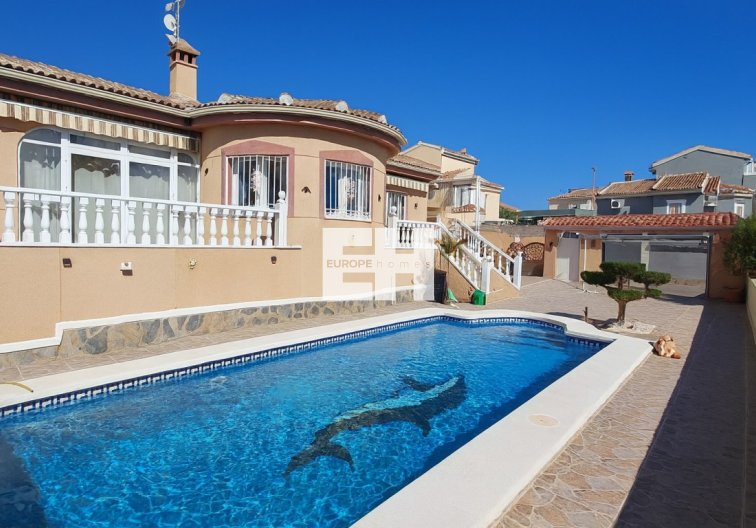 villa - Resale - Benimar - Costa Blanca