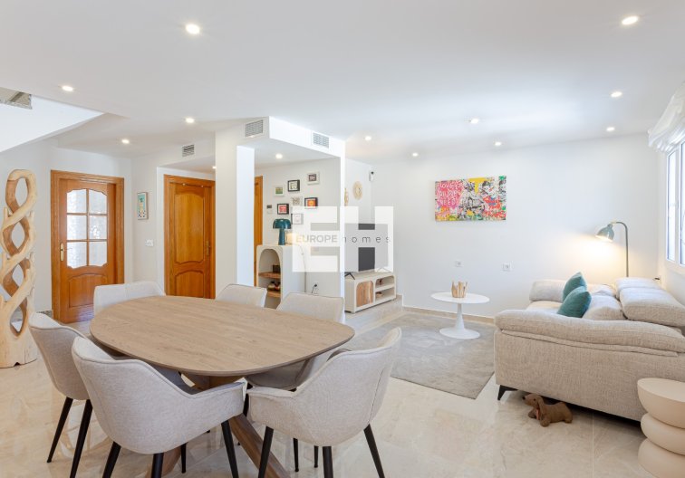 villa - Resale - Pilar de la Horadada - Costa Blanca
