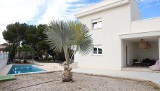 villa - Revente - Ciudad Quesada - EH-32567