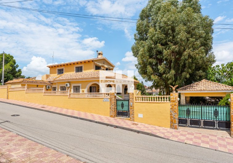 villa - Revente - Jacarilla - Inland