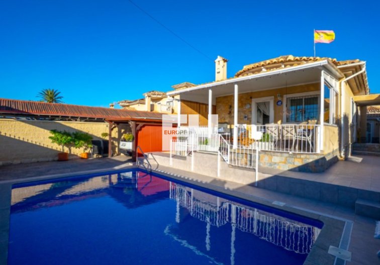villa - Revente - Torrevieja - Costa Blanca