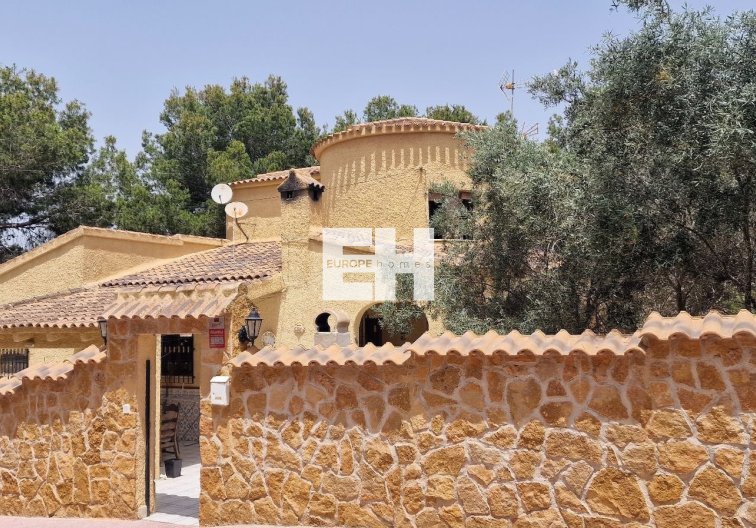 villa - Segunda mano - Orihuela - Inland