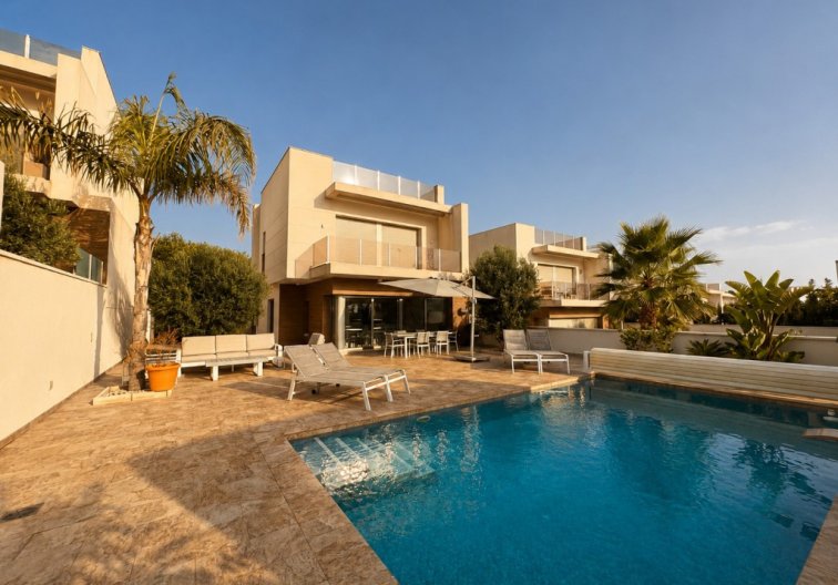 villa - Segunda mano - San Miguel de Salinas - Inland