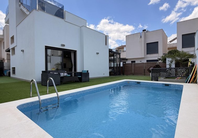 villa - Segunda mano - Torrevieja - Aguas Nuevas