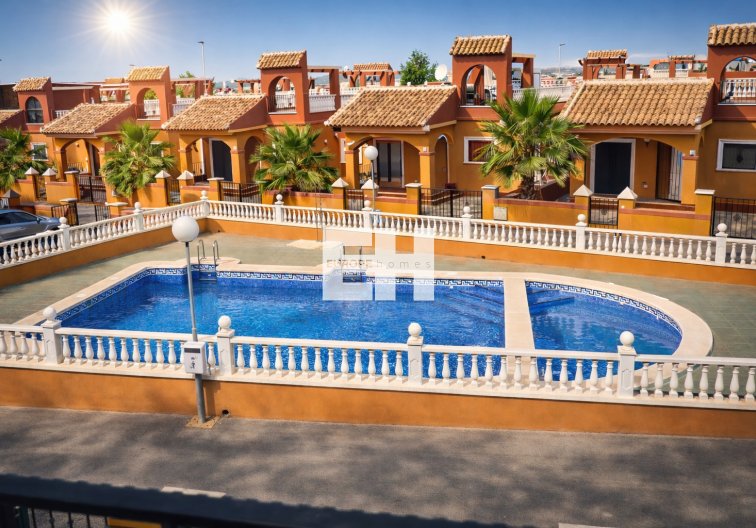 villa - Segunda mano - Torrevieja - Costa Blanca