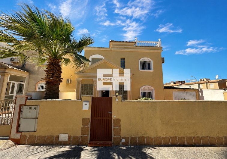 villa - Segunda mano - Torrevieja - Costa Blanca