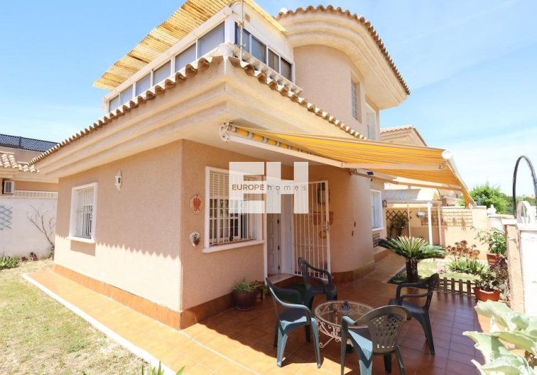 villa - Segunda mano - Torrevieja - Costa Blanca