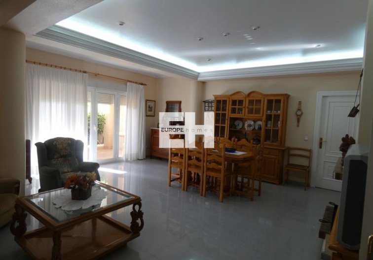 villa - Wiederverkauf - Almoradí - Inland
