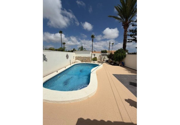 villa - Wiederverkauf - Cabo Roig - Costa Blanca