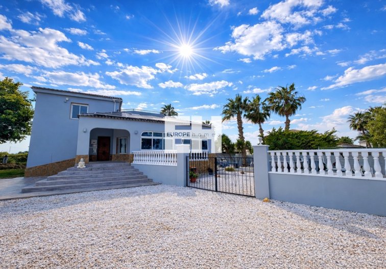 villa - Wiederverkauf - Catral - Costa Blanca