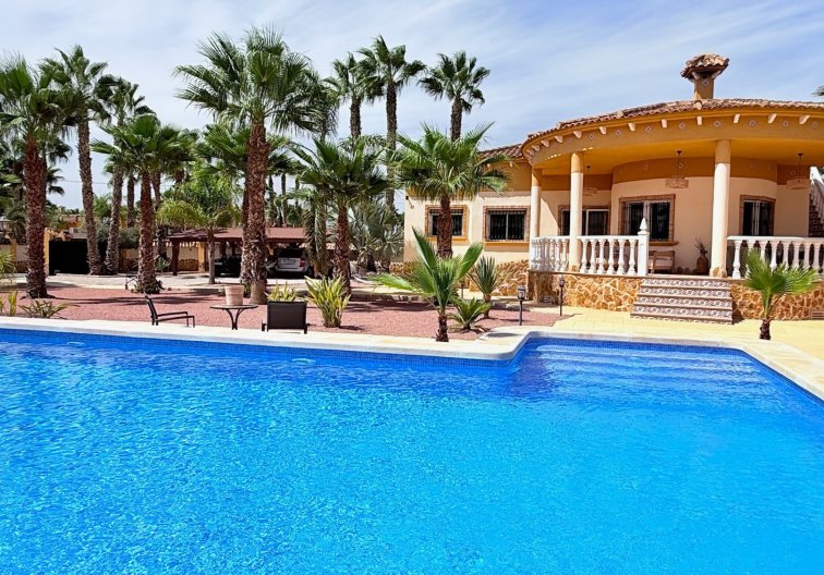 villa - Wiederverkauf - Catral - Costa Blanca