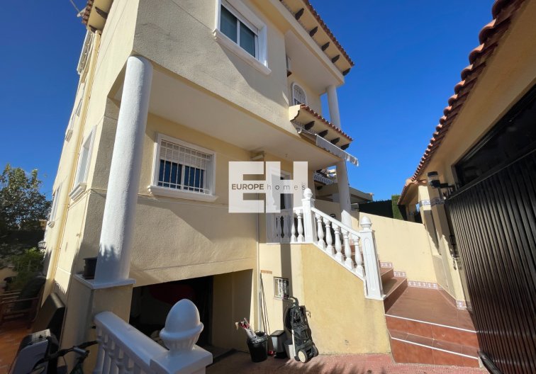 villa - Wiederverkauf - Guardamar del Segura - Costa Blanca