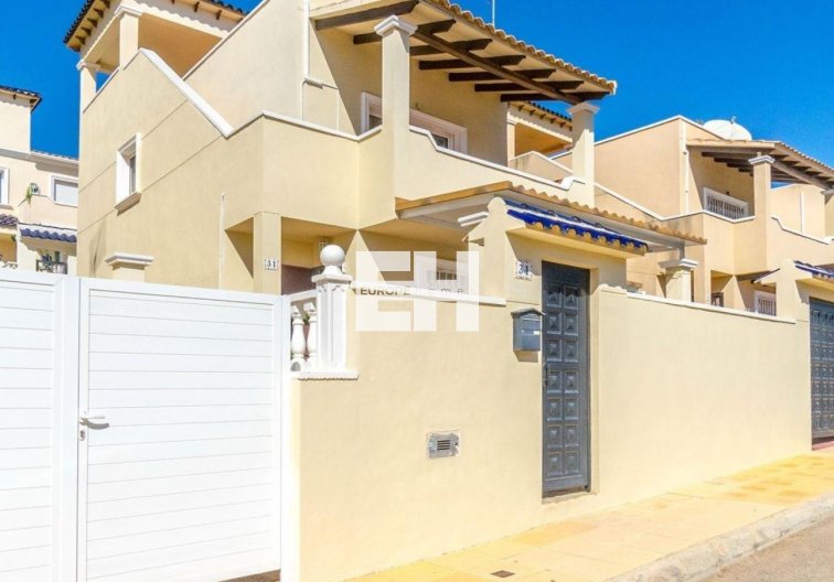villa - Wiederverkauf - Orihuela Costa - Costa Blanca