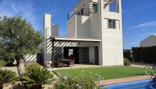 villa - Wiederverkauf - Peraleja Golf - EH-46785